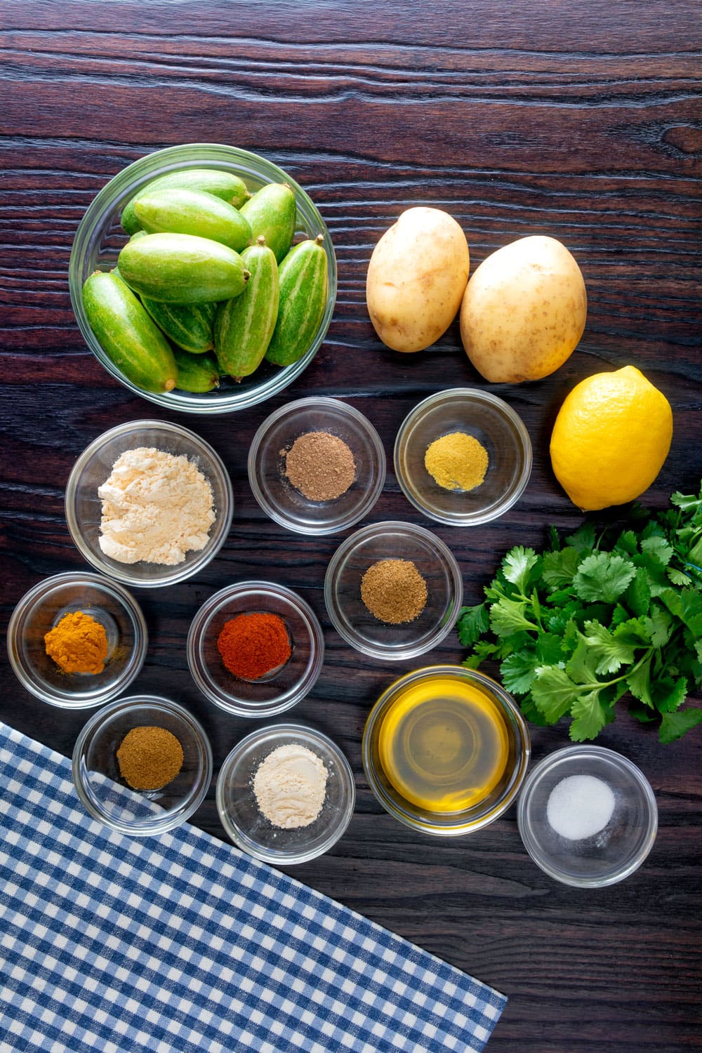 ingredients to make parval aloo