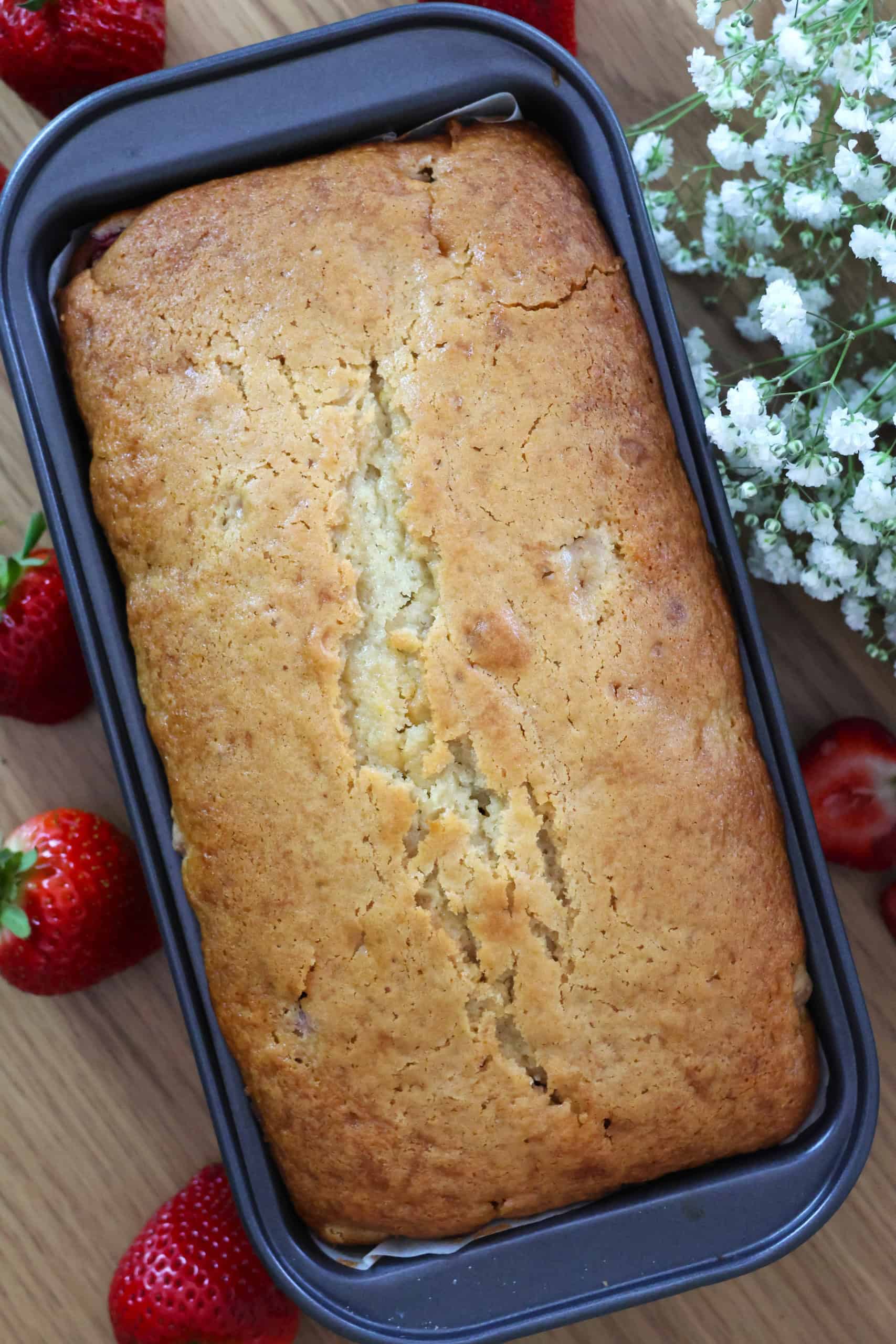 strawberry pound cake